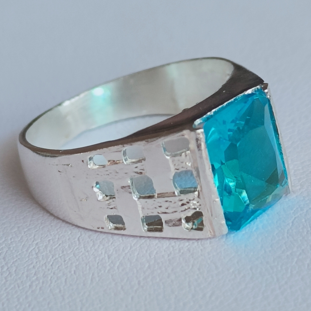 real 925 silver ring stamped size 8 square stone blue emerald unisex